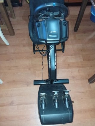 Playseat, Volante G29 y Cambios manual  Logitech
