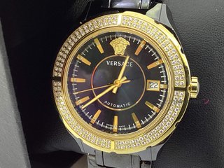 reloj alta gama caballero versace dv one