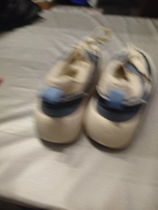Zapatillas Beige y Azul
