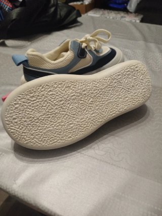 Zapatillas Beige y Azul