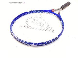 raqueta dunlop no visible