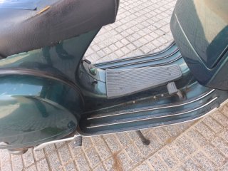 Vespa PX 200 Verde