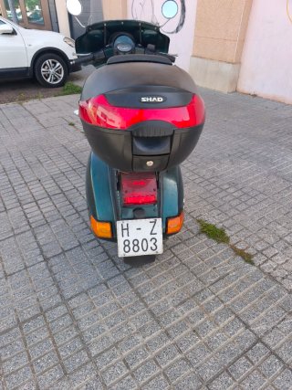 Vespa PX 200 Verde