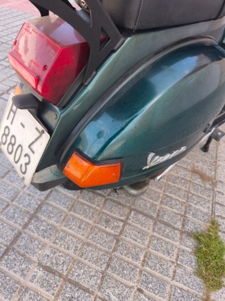 Vespa PX 200 Verde