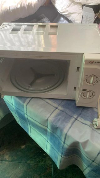 Microondas grill Schneider SMW 3G