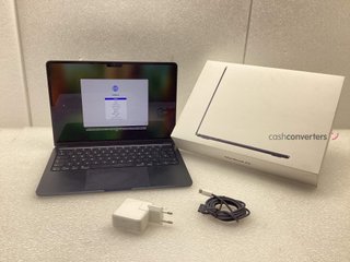 portatil apple apple macbook air m4 10-core 4.4 13 (10gpu) (2025) (a3240)
