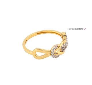 anillo oro 18k con piedra con circonita