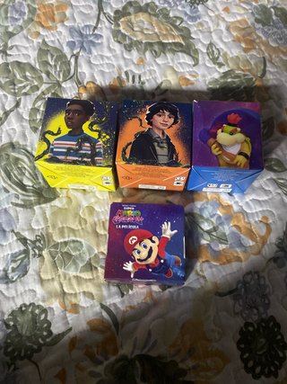 Pack Figuras Stranger Things y Mario Bros
