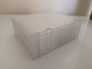 Caixas CDs e VHS Vazias