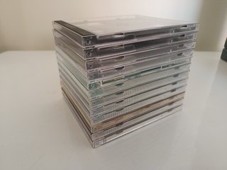 Caixas CDs e VHS Vazias