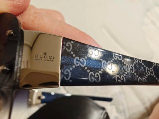Gafas de sol Gucci negras y grises
