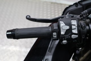 KAWASAKI Ninja H2 SX