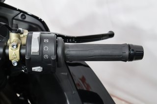 KAWASAKI Ninja H2 SX