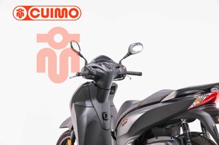 HONDA SCOOPY SH300i