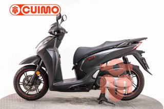 HONDA SCOOPY SH300i