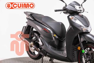 HONDA SCOOPY SH300i