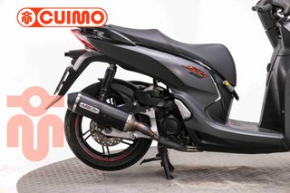 HONDA SCOOPY SH300i