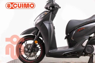 HONDA SCOOPY SH300i