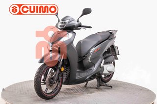 HONDA SCOOPY SH300i