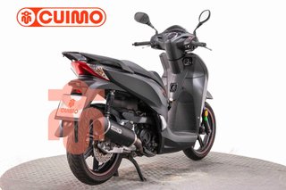 HONDA SCOOPY SH300i