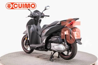 HONDA SCOOPY SH300i