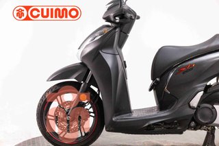 HONDA SCOOPY SH300i