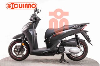 HONDA SCOOPY SH300i
