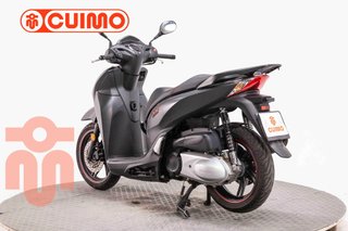 HONDA SCOOPY SH300i