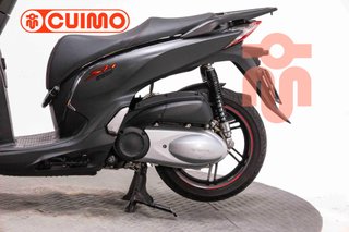 HONDA SCOOPY SH300i