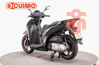 HONDA SCOOPY SH300i