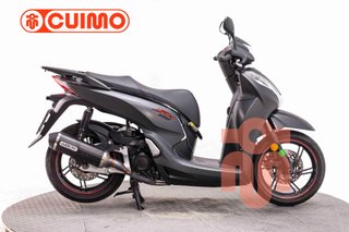 HONDA SCOOPY SH300i