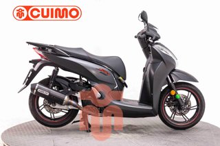 HONDA SCOOPY SH300i