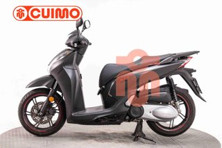 HONDA SCOOPY SH300i