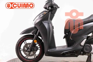 HONDA SCOOPY SH300i