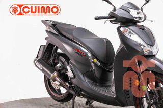 HONDA SCOOPY SH300i
