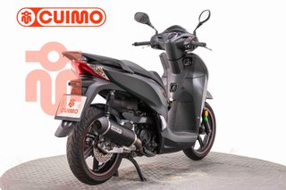 HONDA SCOOPY SH300i