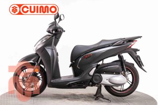 HONDA SCOOPY SH300i