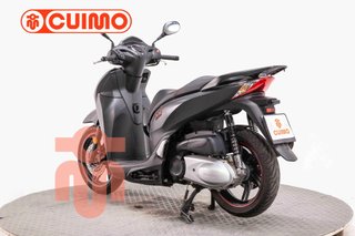 HONDA SCOOPY SH300i