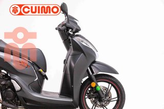 HONDA SCOOPY SH300i