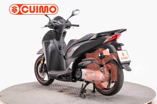 HONDA SCOOPY SH300i