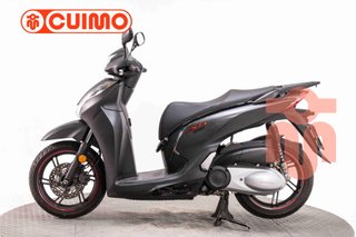 HONDA SCOOPY SH300i