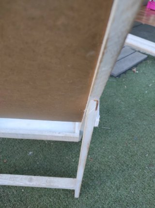 Pizarra Macetero Madera y Metal