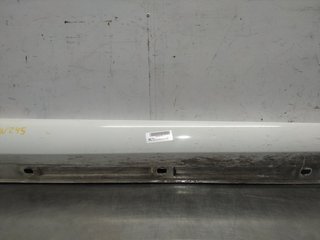 FALDON LATERAL MERCEDES-BENZ CLASE B (BM 246) 651