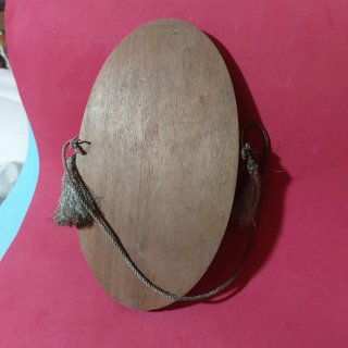 Crucifijo antiguo metal nácar y madera 28cm.