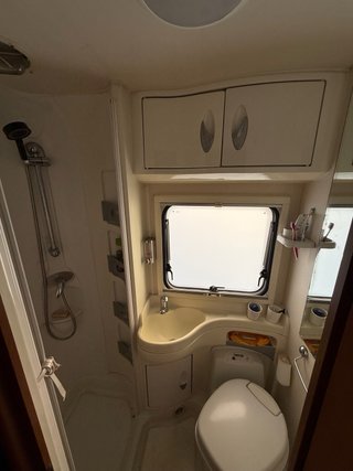AUTOCARAVANA CAPUCHINA