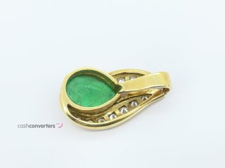 colgante oro 18k con piedra con sin piedra,esmeralda,diamante