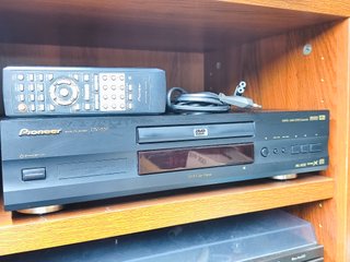 Leitor DVD Pioneer DV-535 + Comando (Peças)