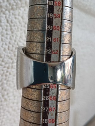 Anello zirconi baguette effetto incrociato