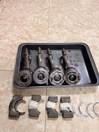 Pistones y Bielas Motor BKP 140CV Passat B6 Golf