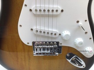 guitarra electrica squier bullet strait